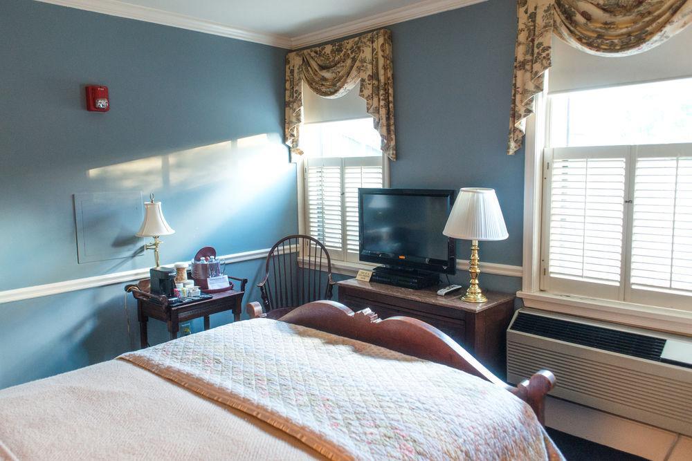 Logan Inn 2*