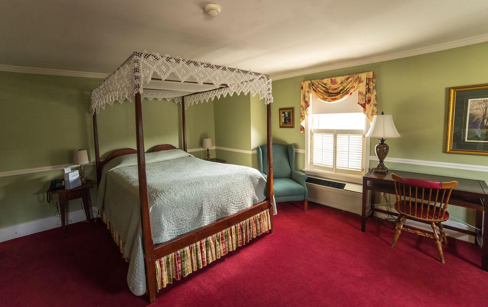 Logan Inn